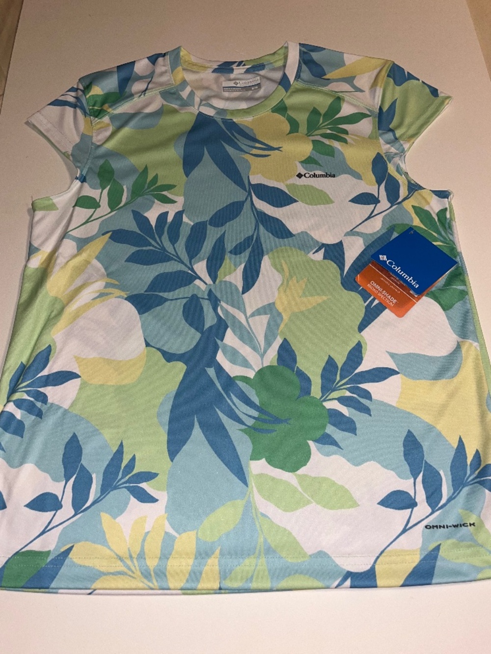 Columbia Omni-Wick short-sleeve athletic t-shirt tropical floral size Medium